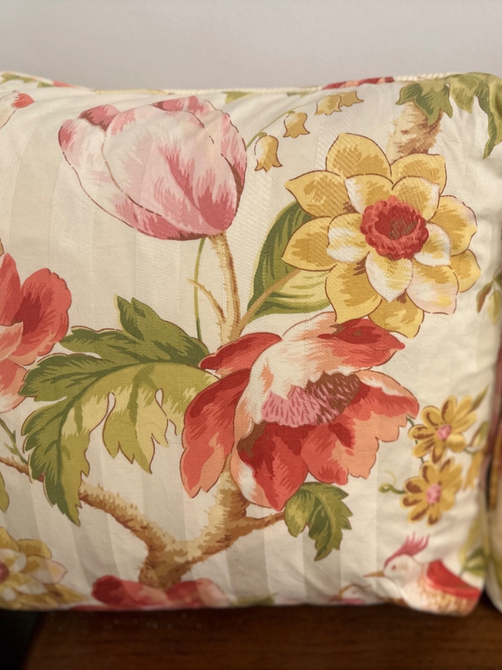 THOMASVILLE CUSTOM PILLOWS